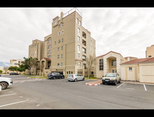 2 BEDROOM APARTMENT FOR SALE IN CENTURY CITY